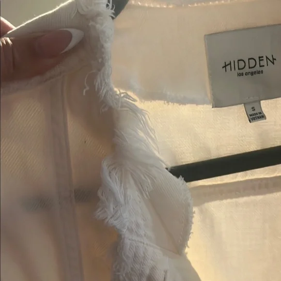 Hidden Frayed White Denim Jacket s never worn/ brand new - Picture 4 of 5